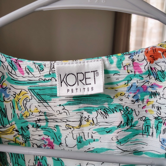 CeCe Green Abstract Print Jacket - Picture 9 of 10